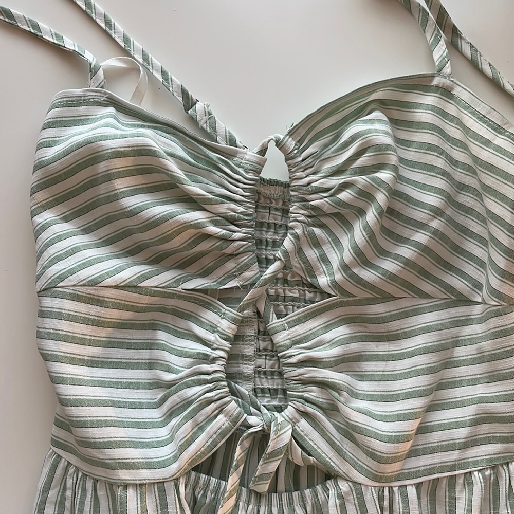 Princess polly maxi dress sage green and white striped size 2